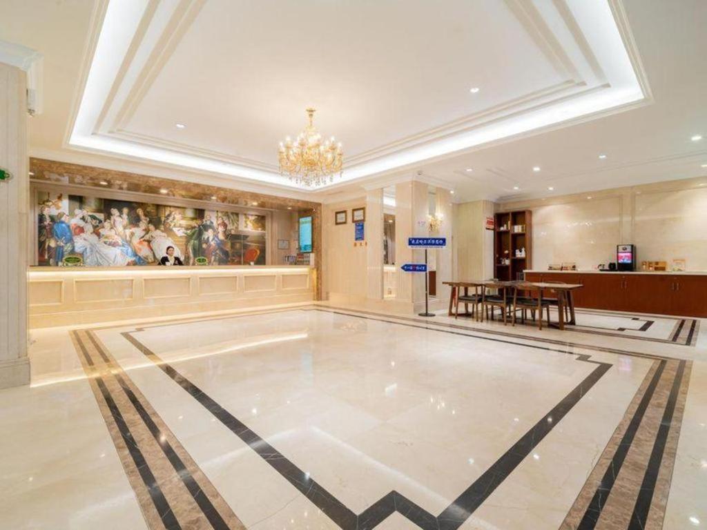 Vienna Hotel Harbin Central Avenue Экстерьер фото